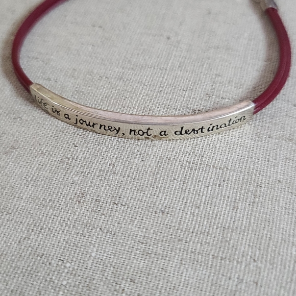 Red Leather Bracelets x2 - Picture 3 of 6